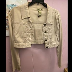 Miss 16 crop tan jacket